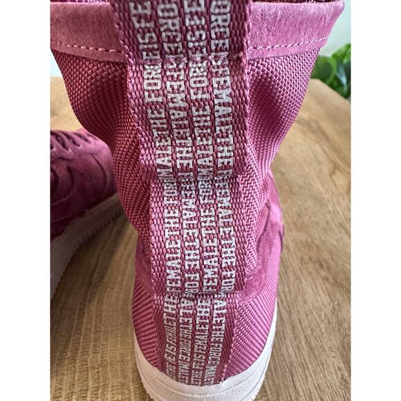 Nike | SF Air Force 1 Force is Female | Vintage Wine | AJ1700-600| Wm’s Size 6.5 - Picture 12 of 16